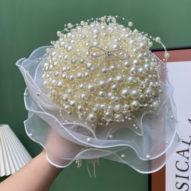 Brautstrauß mit Perlen, Krista – Baby Products Photoshoot Bewertung und Preis
